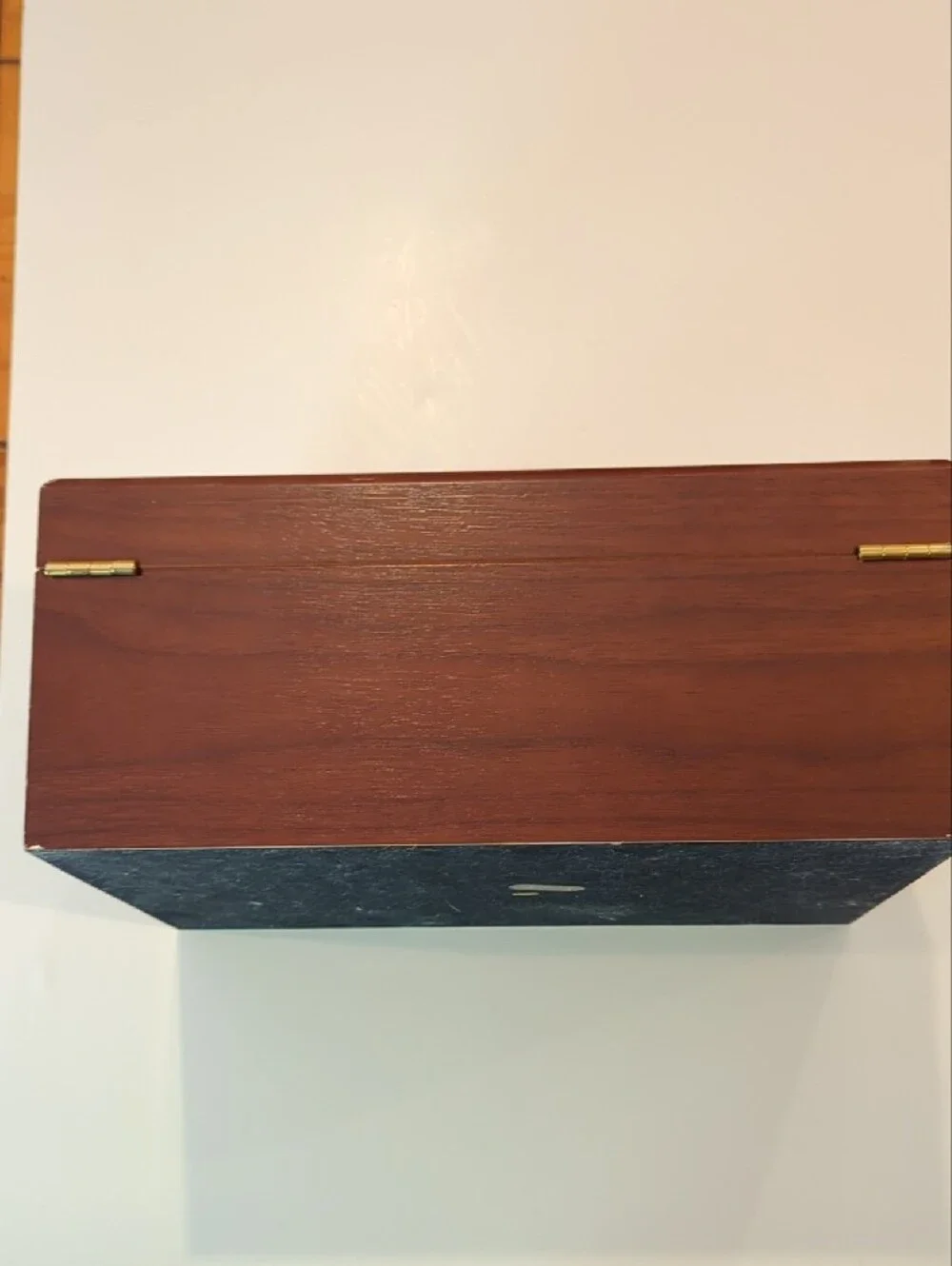 Wooden Cigar Humidor Storage Box - Brown Decorative Organizer